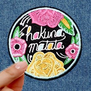 2/$15💛 Hakuna Matata Floral Iron on Patch | Save on Shipping & Bundle 2 …